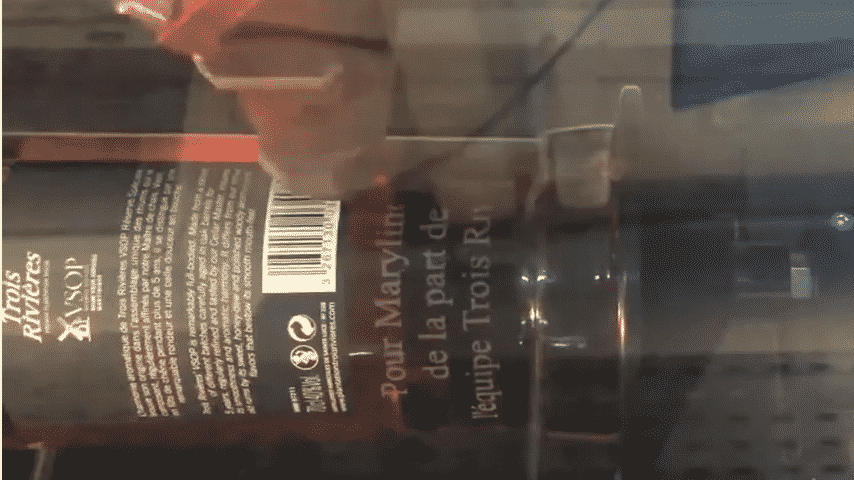 Gravure sur bouteille en verre