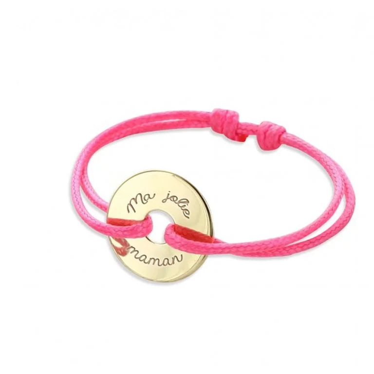 Gravure sur bracelet en métal