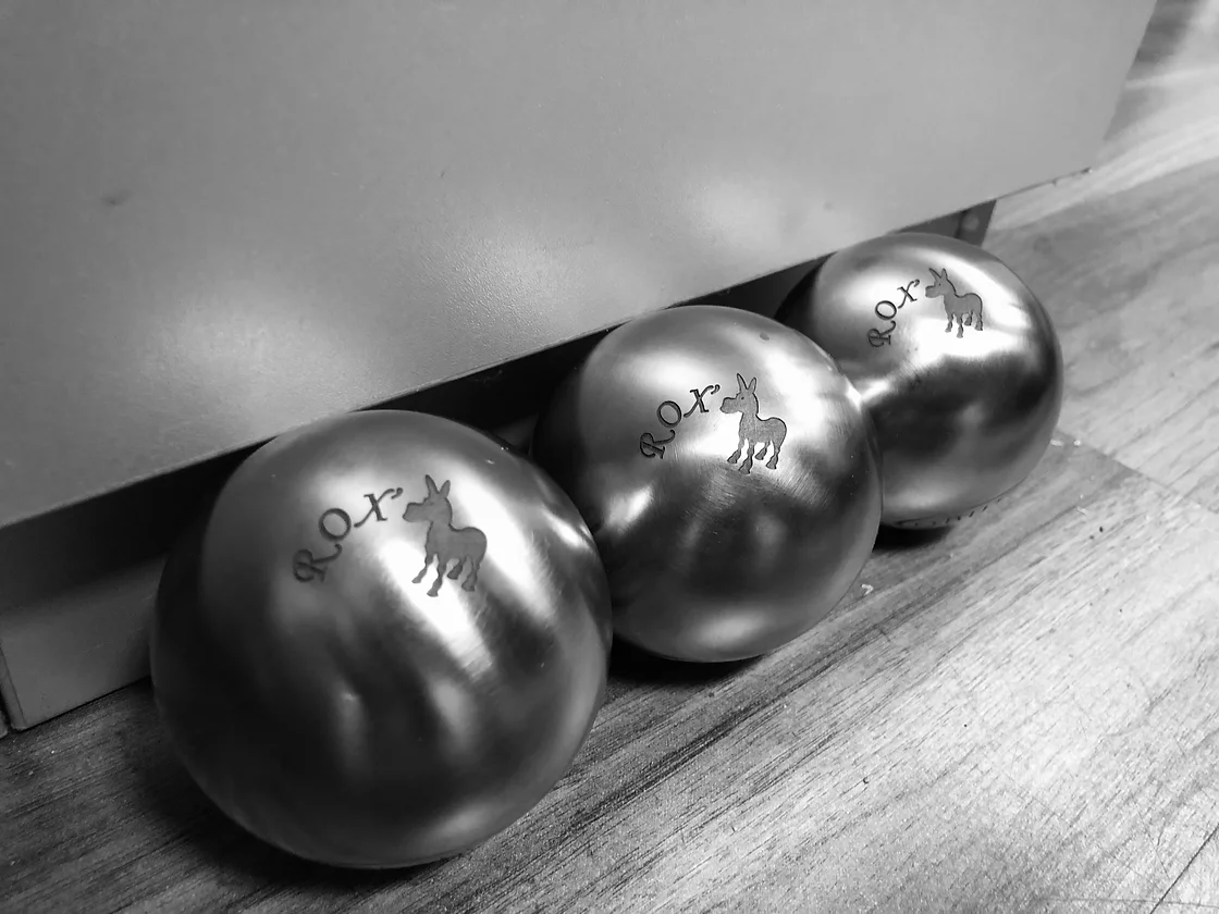 Gravure sur boule de pétanque métal