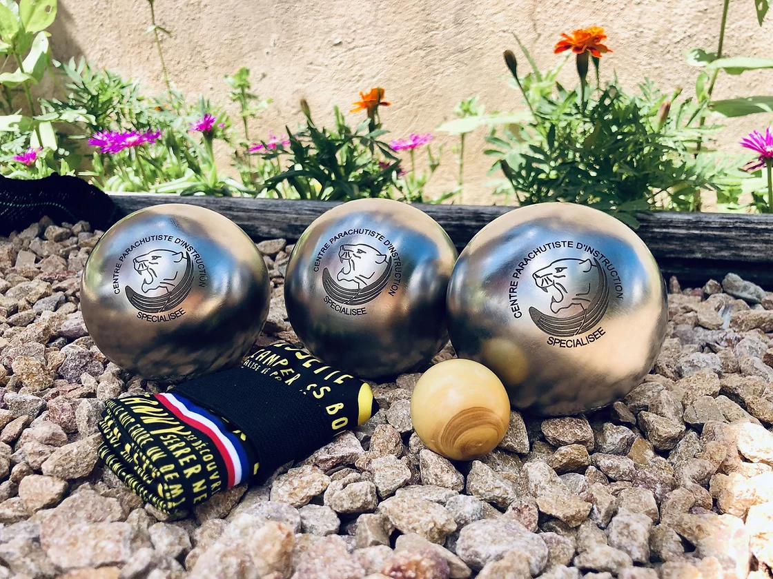 Gravure sur boule de pétanque métal