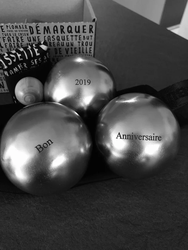 Gravure sur boule de pétanque métal