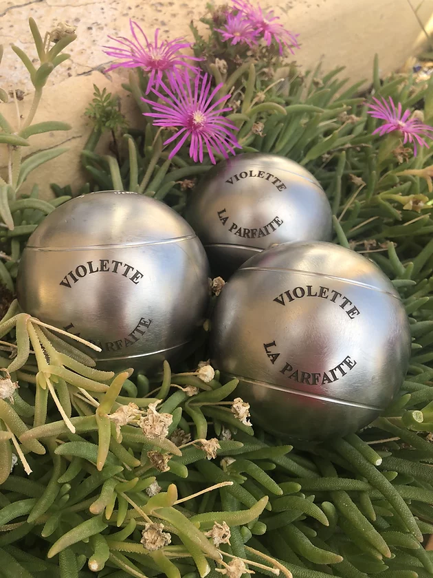 Gravure sur boule de pétanque métal