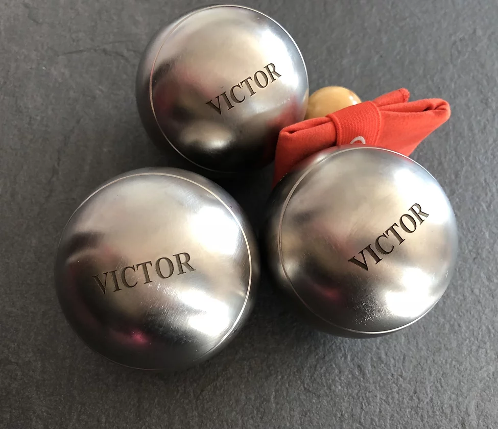 Gravure sur boule de pétanque métal