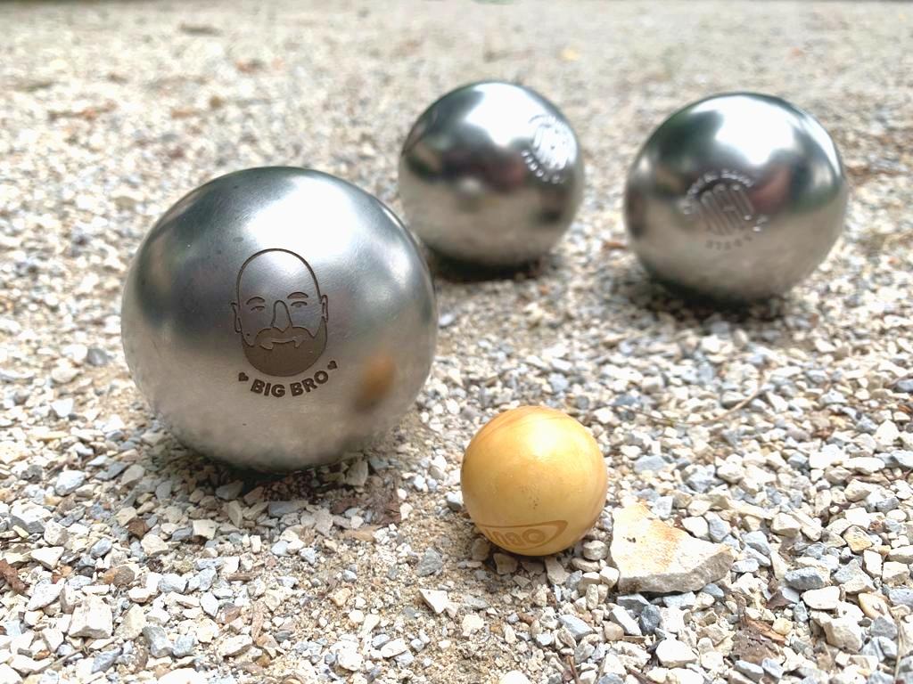 Gravure sur boule de pétanque métal