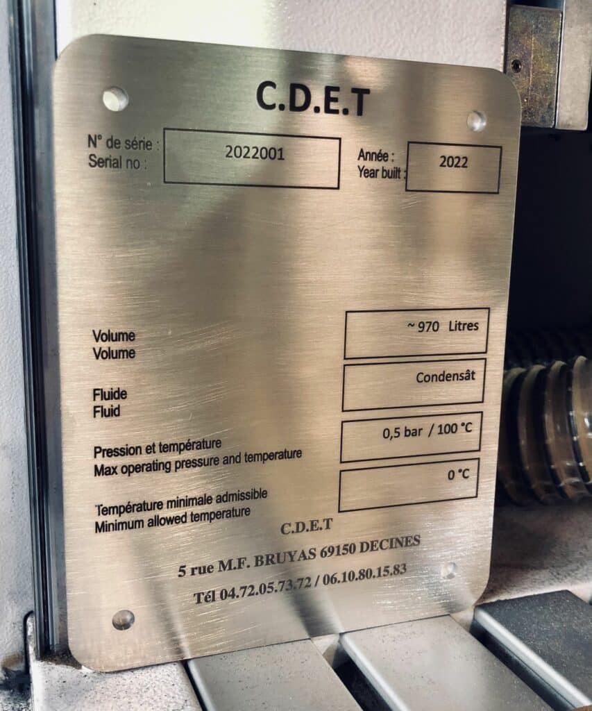 Fabrication de plaque de firme en alu