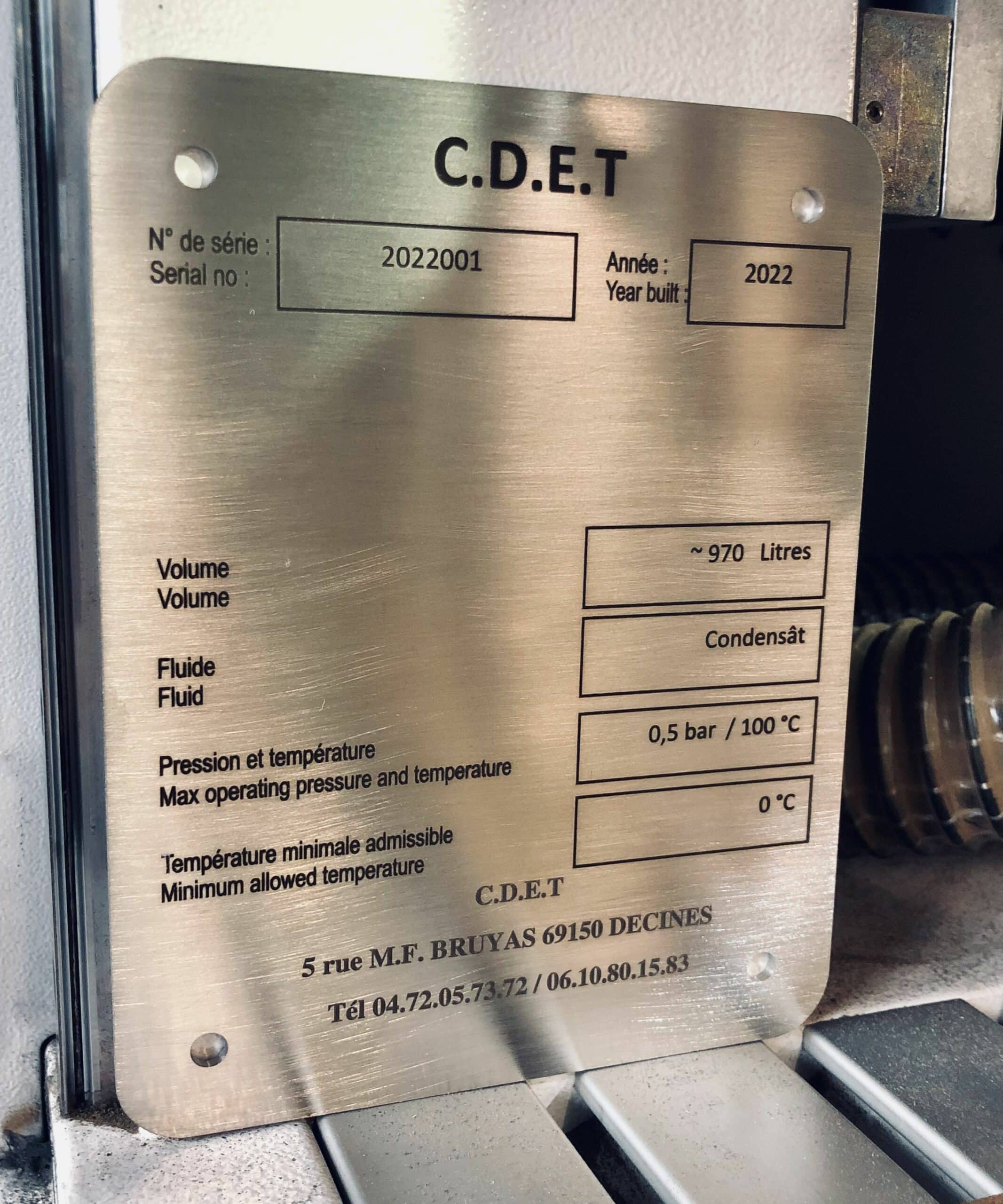 Fabrication de plaque de firme en alu