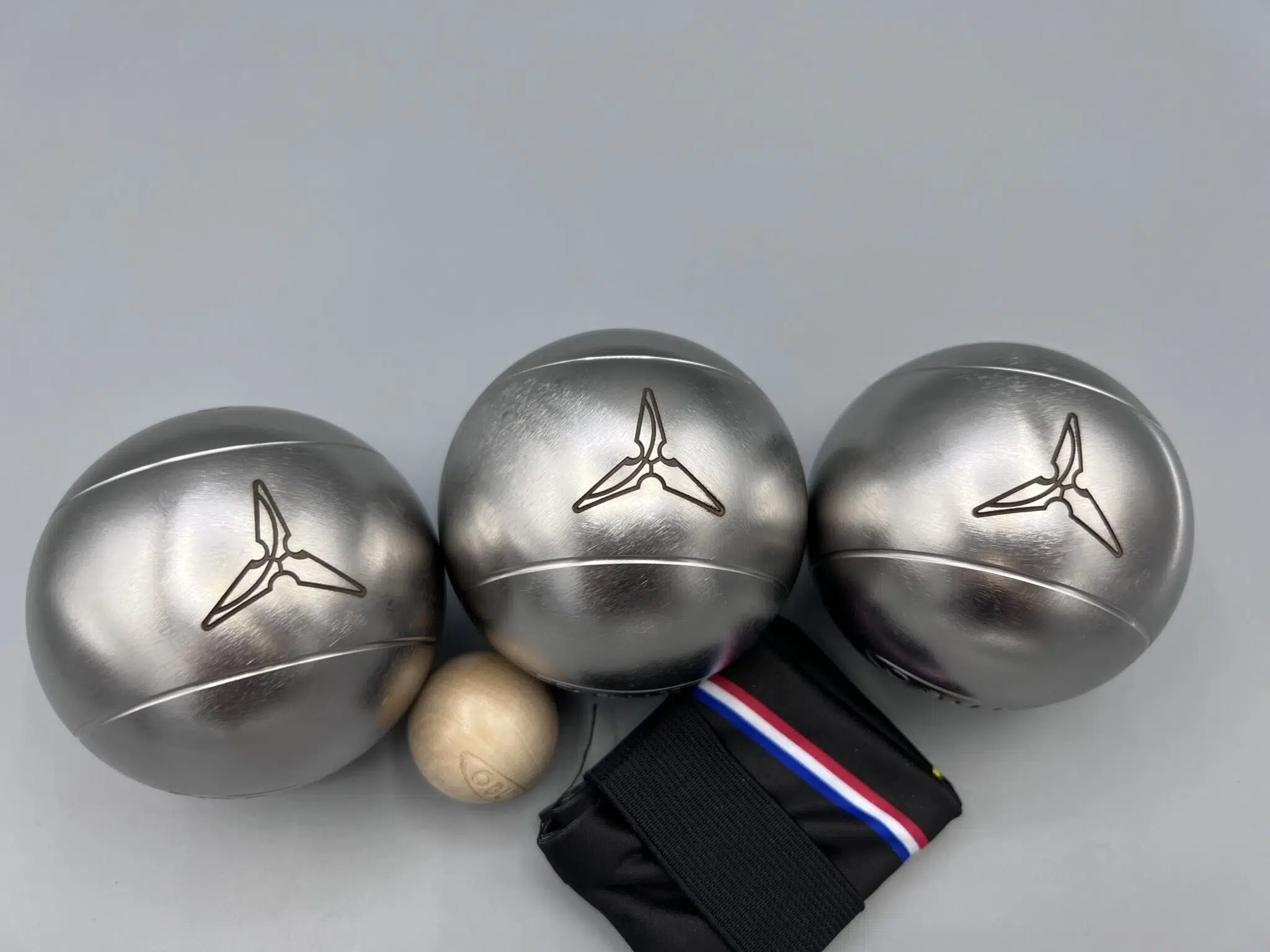 Gravure sur boule de pétanque métal