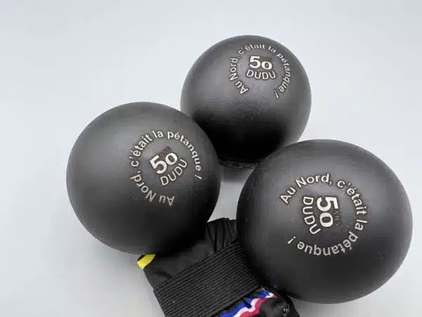 Gravure sur boule de pétanque métal