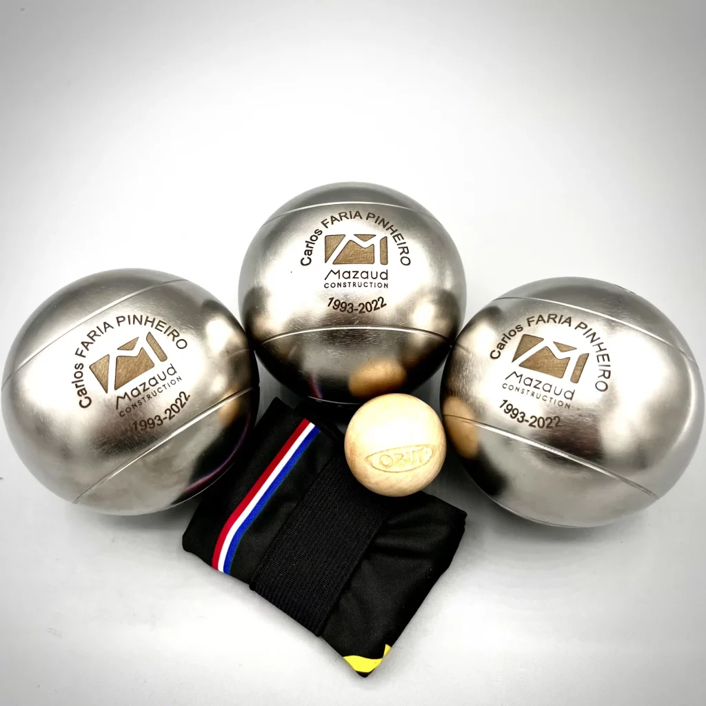 Gravure sur boule de pétanque métal