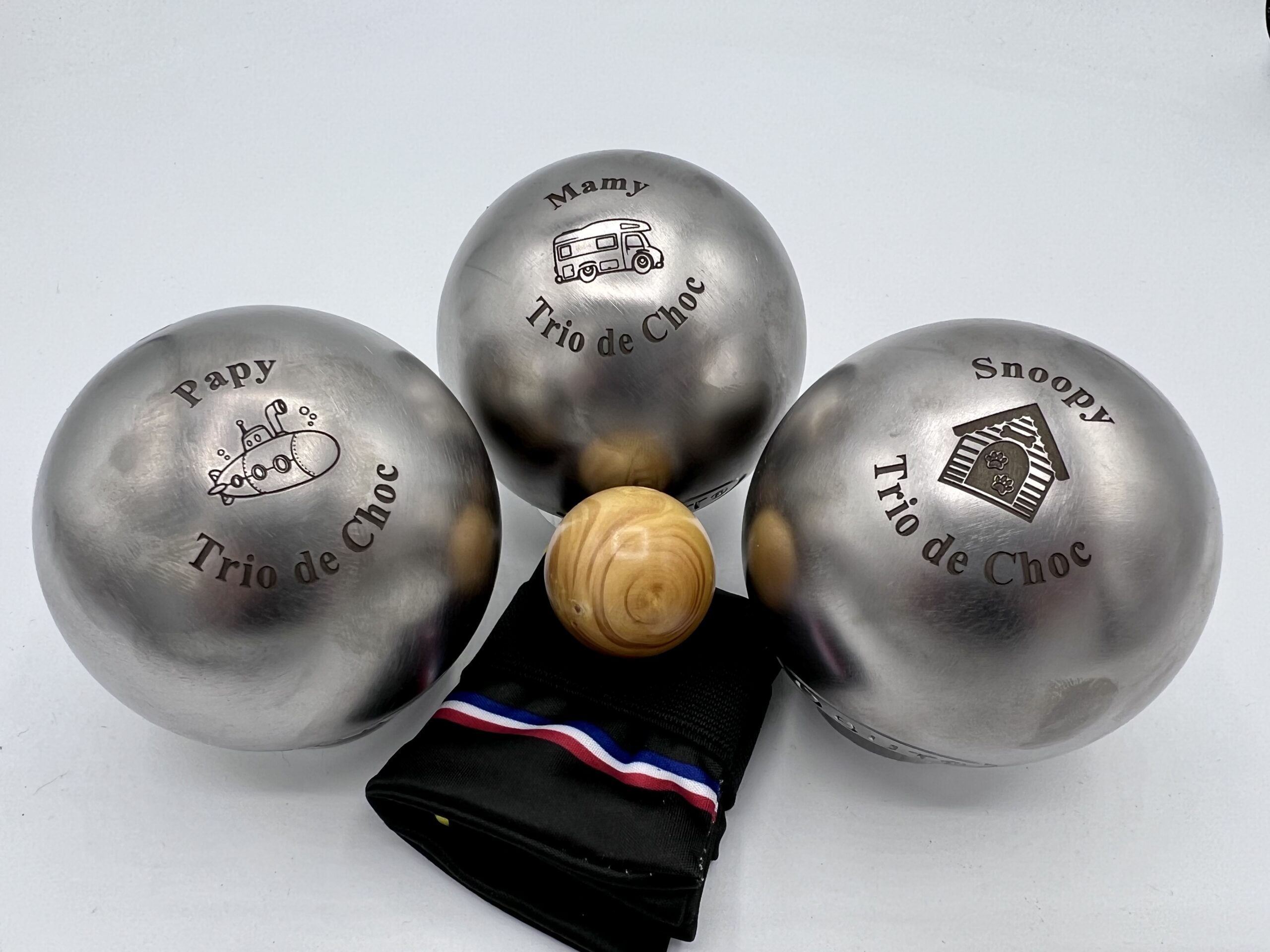 Gravure sur boule de pétanque métal