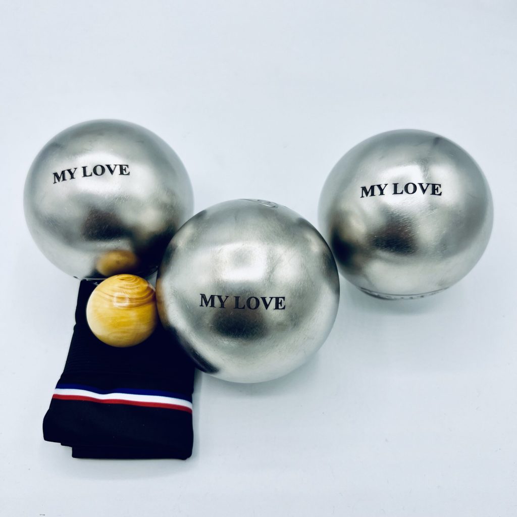 Gravure sur boule de pétanque métal