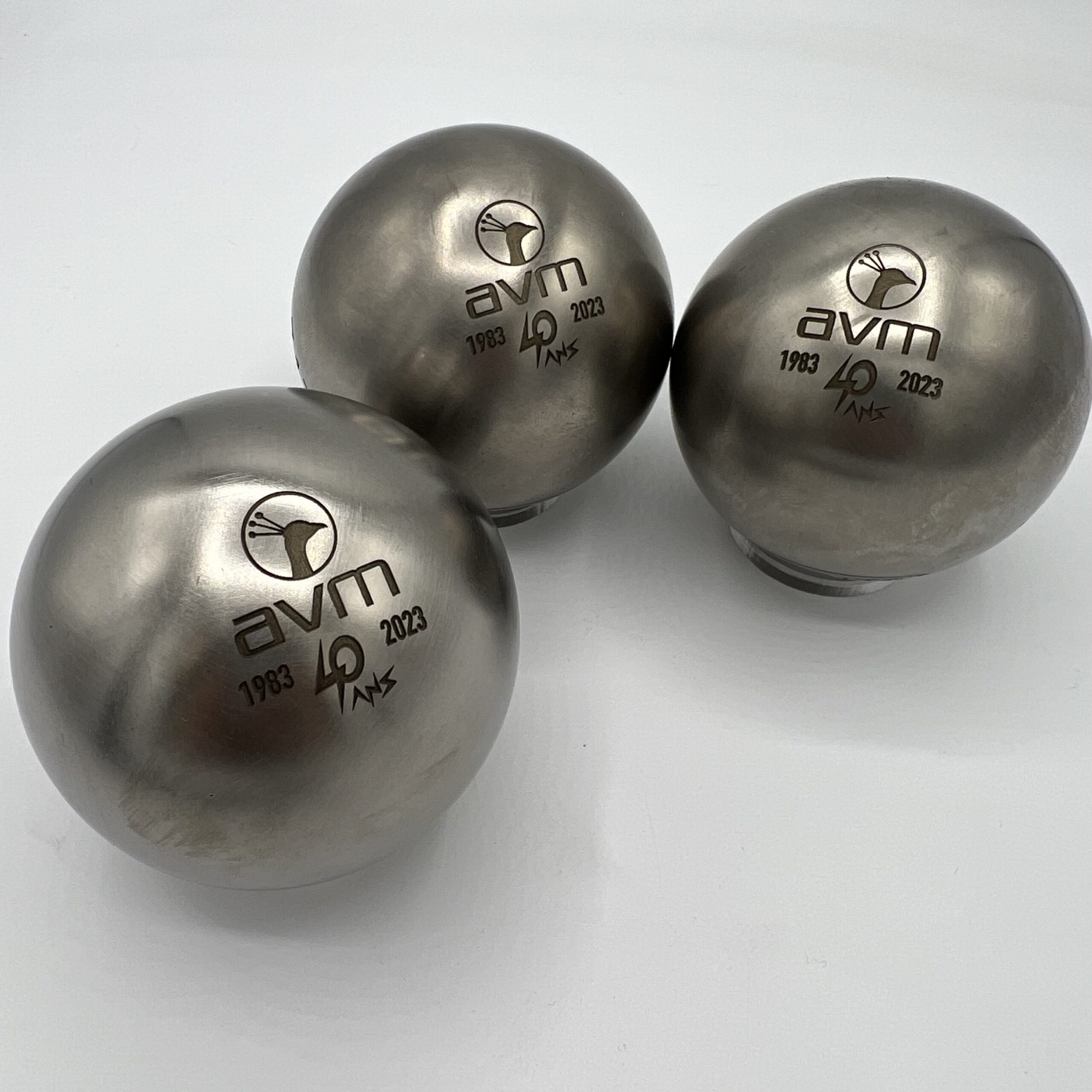 Gravure sur boule de pétanque métal