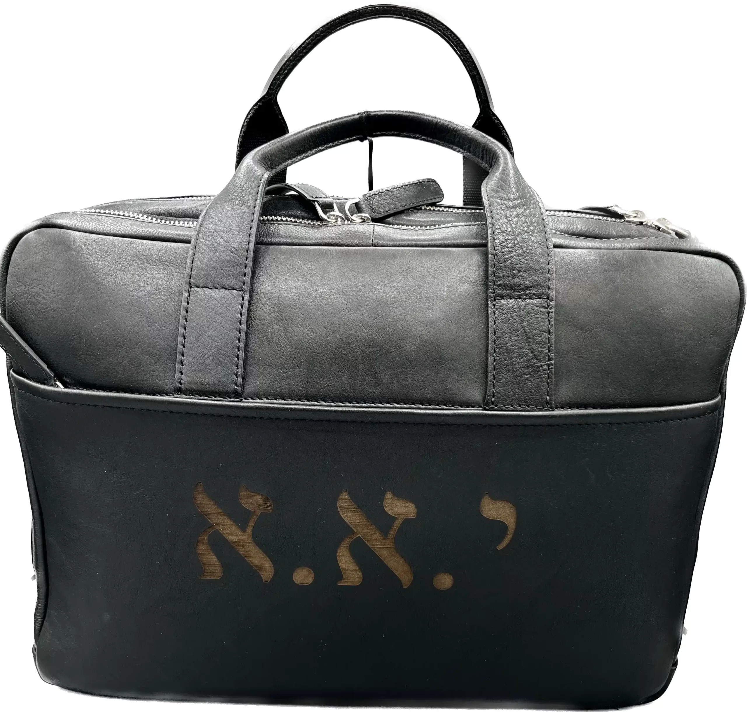Gravure sur sac en cuir