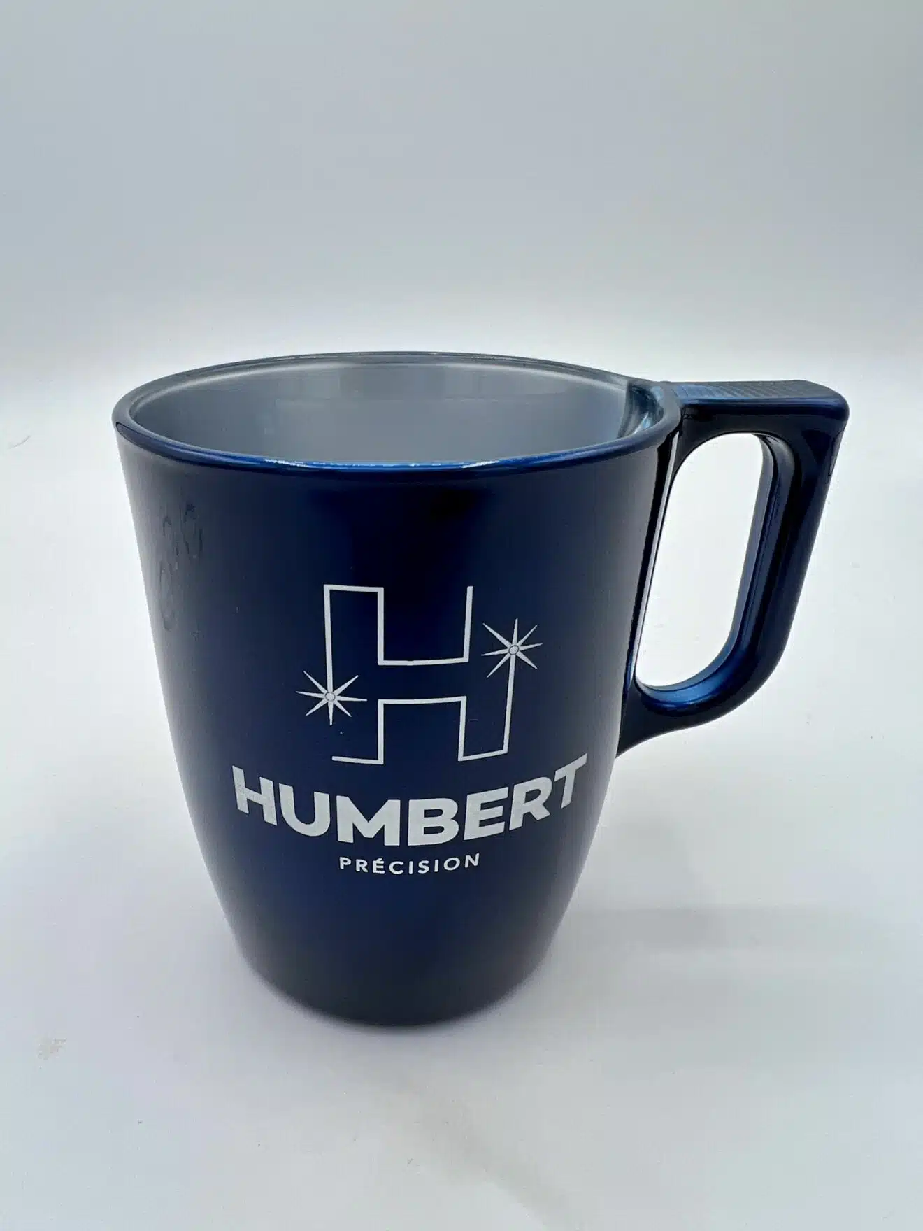 Gravure sur tasse en verre