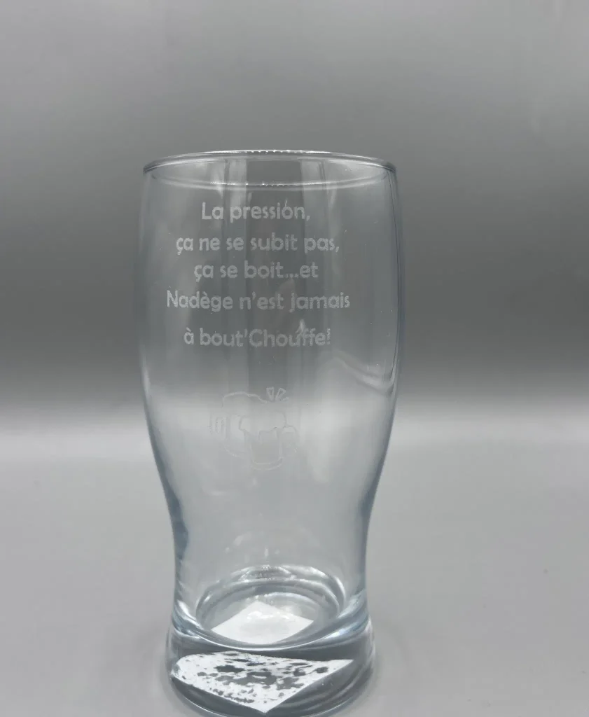 Gravure sur verre à bière