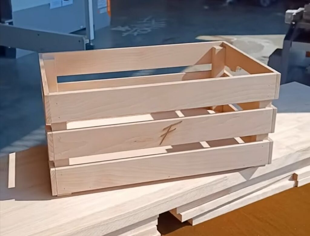 Gravure de cagette en bois