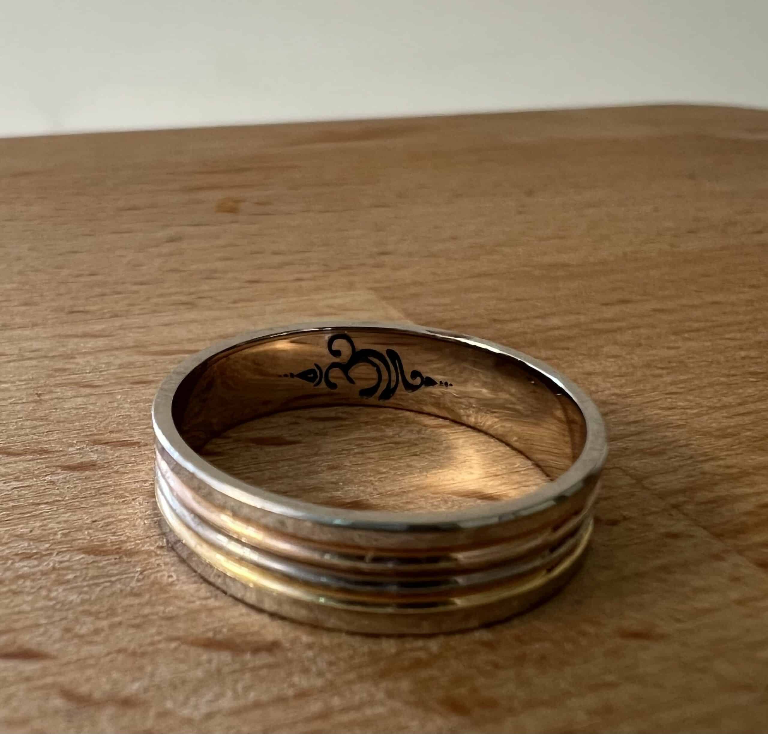 Gravure sur bague