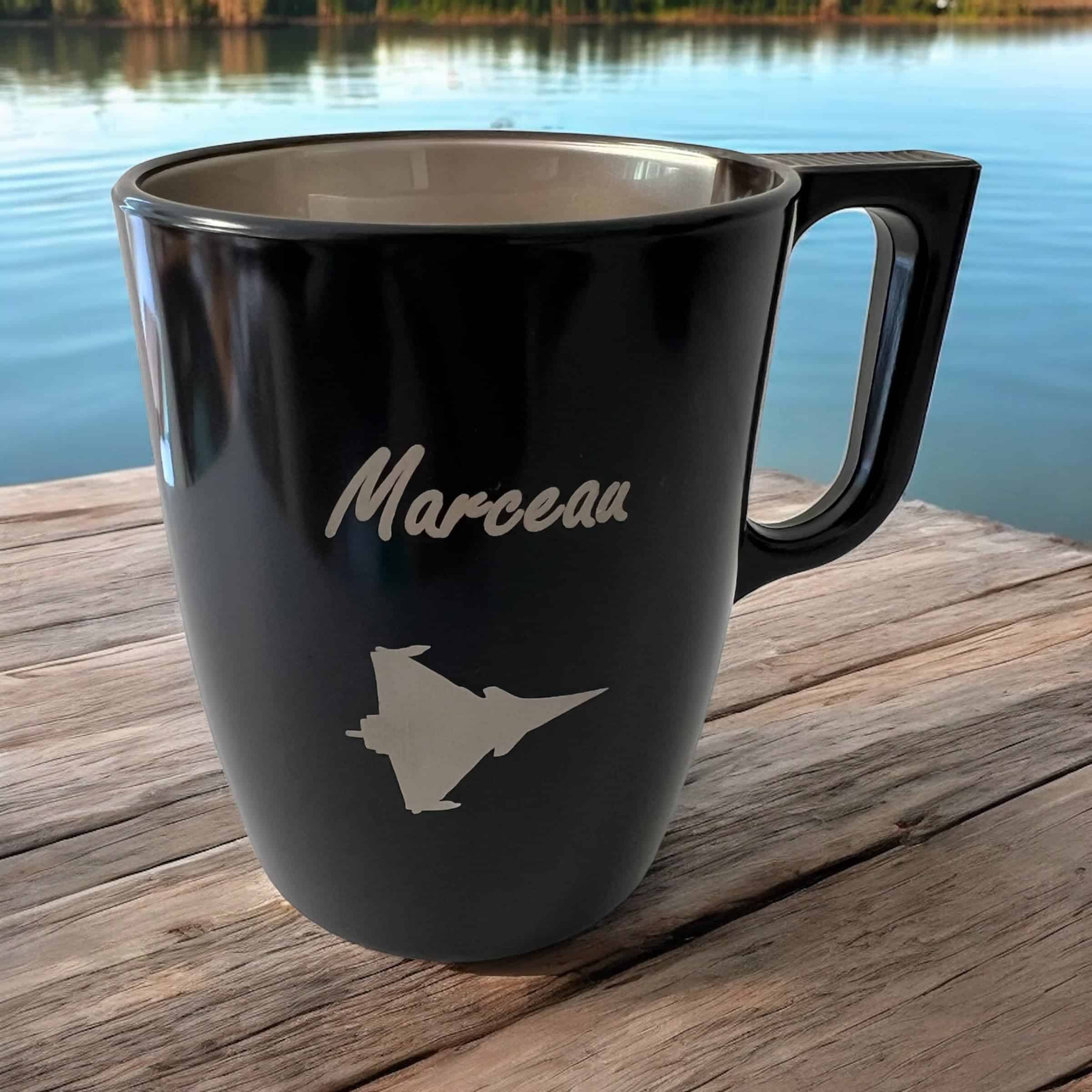 Gravure sur tasse en verre