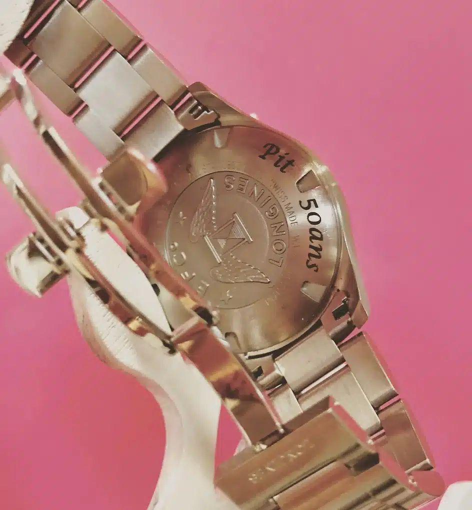 Gravure sur montre