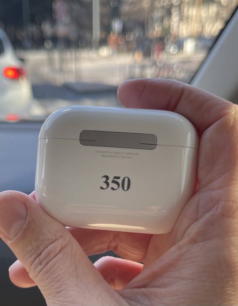 Personnalisation d'un airpod Lyon