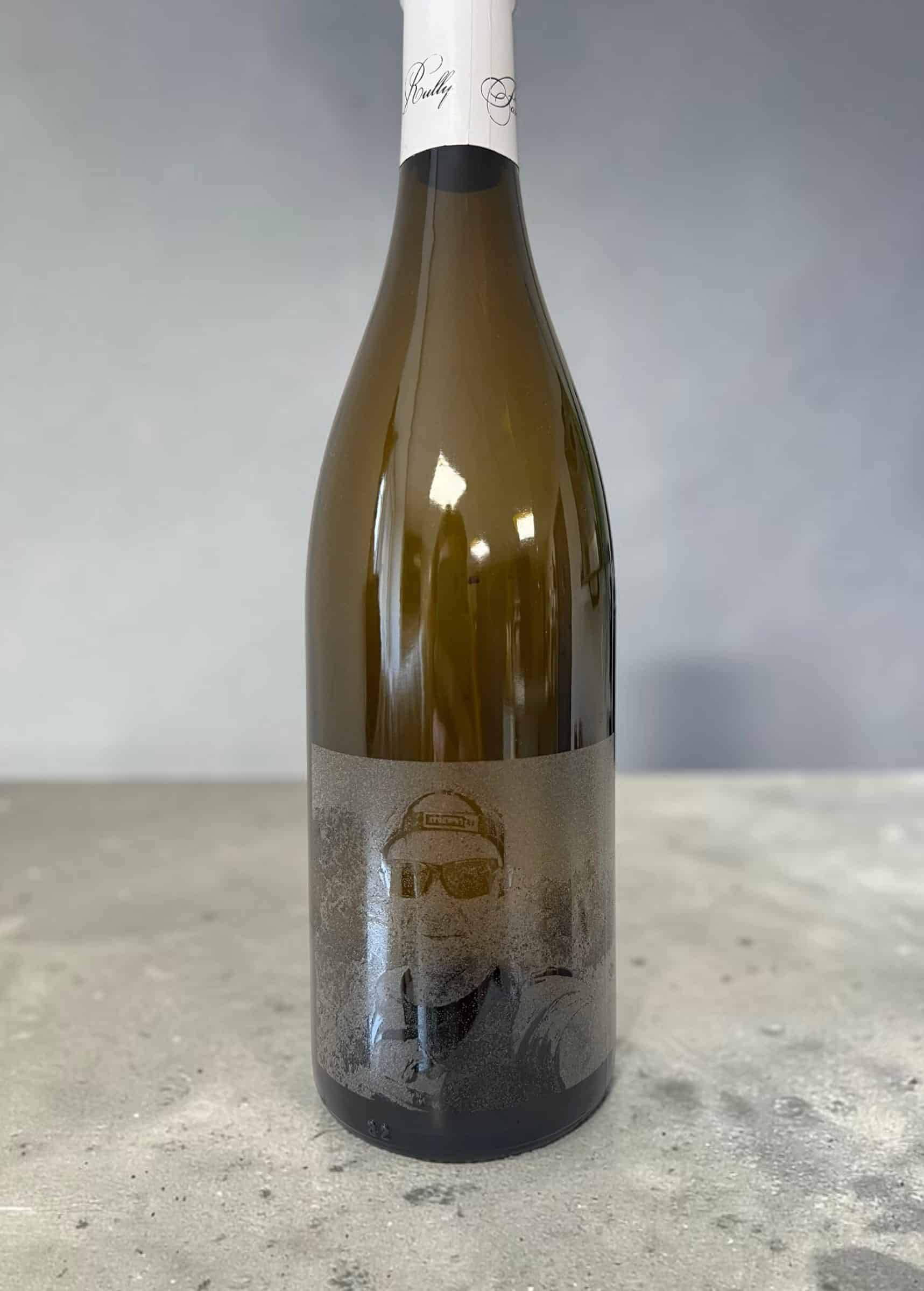 Gravure sur bouteille de vin