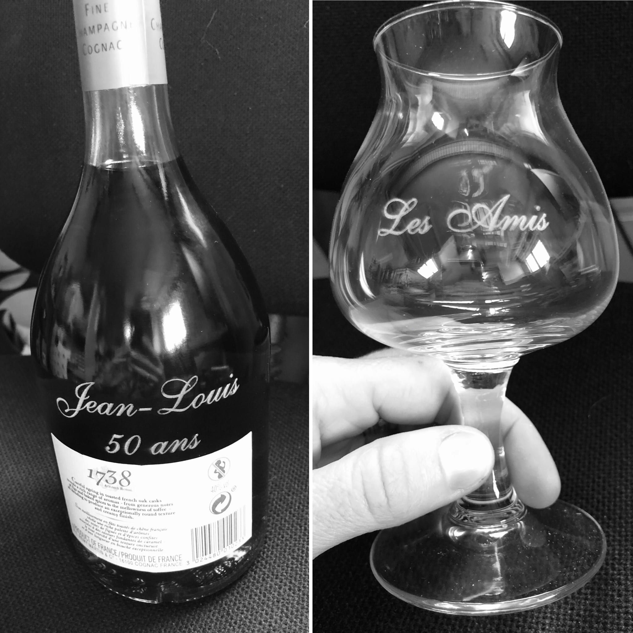 Verre personnalisé et bouteille gravée avec prénom et message anniversaire sur verre.